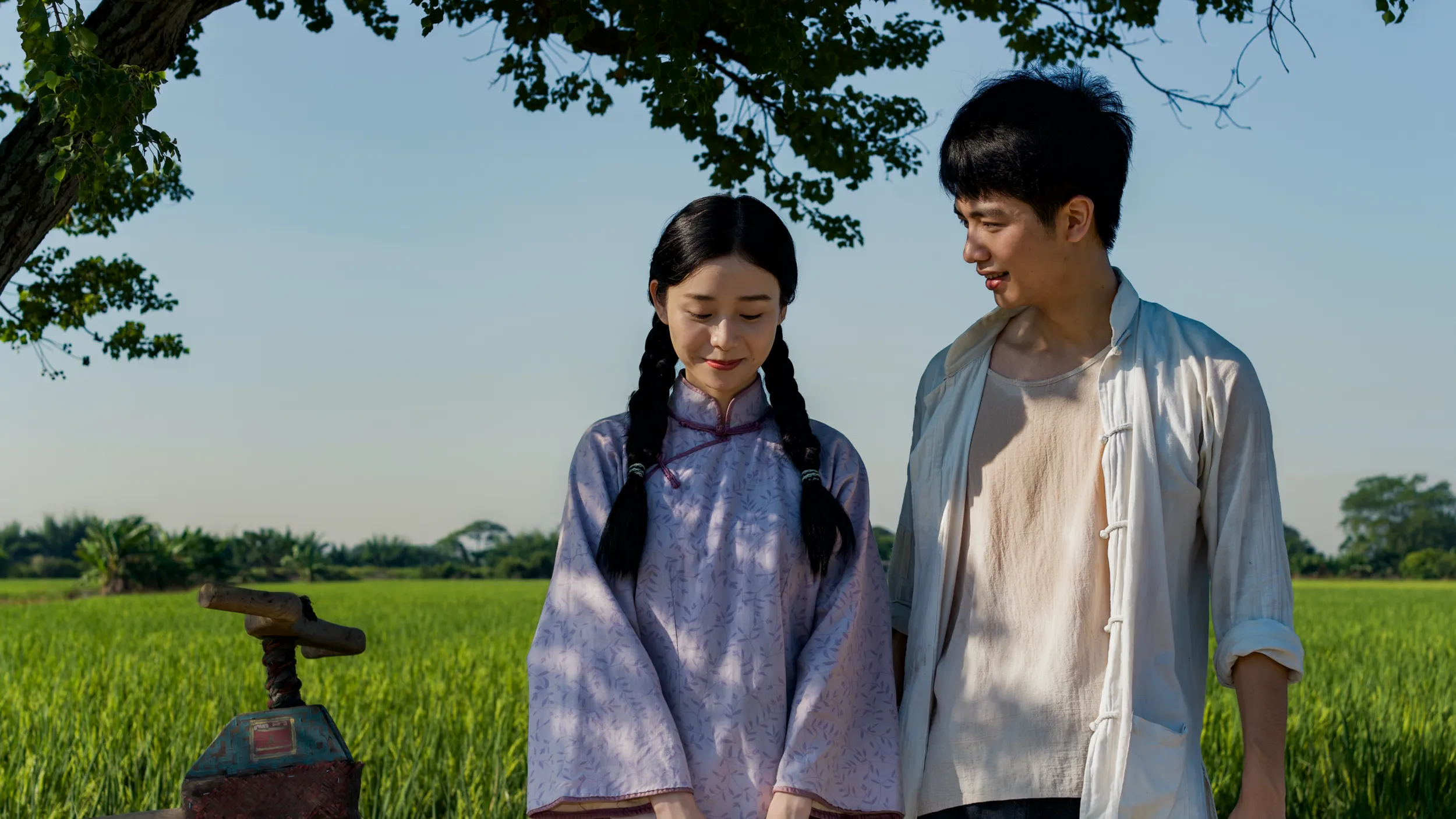Review Thư Tình Gửi Ngoại Dear You: Cơn địa chấn cảm xúc làm rung phòng vé, càng xem càng thấm