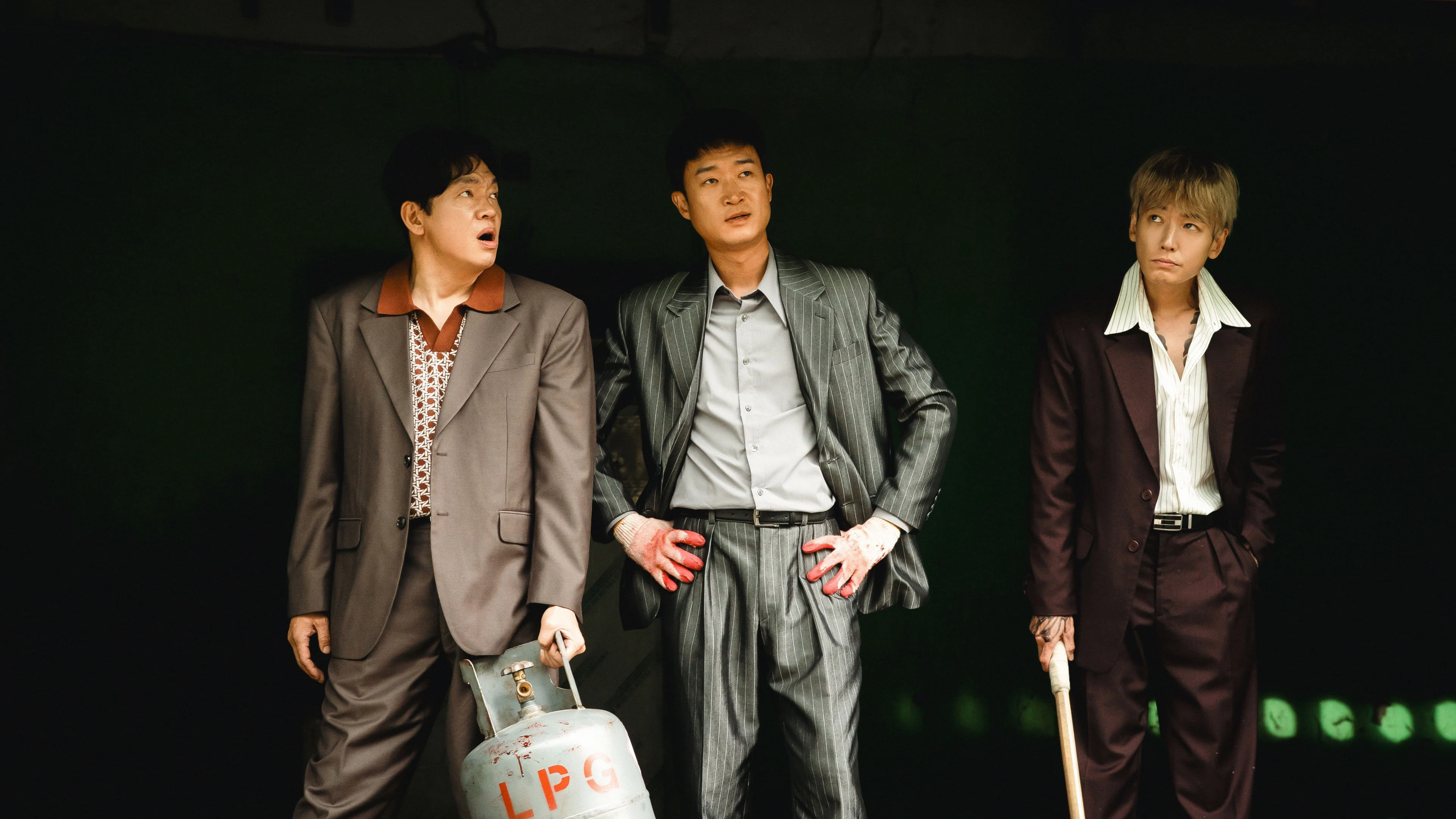 Review Boss (Đại Ca Ha Ha Ha): B&ugrave;ng Nổ Tiếng Cười Trong Thế Giới Giang Hồ H&agrave;n Quốc