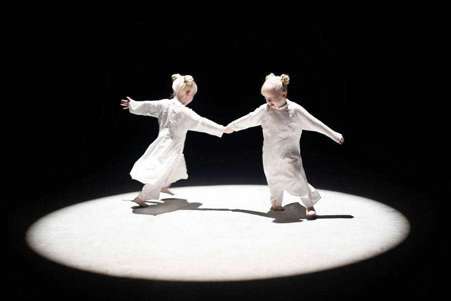 Thai Chiêu Tài: Tác Phẩm Kinh Dị Tâm Lý Việt Ám Ảnh, Đậm Đà Chất Đời Bạn Không Nên Bỏ Lỡ Thai Chiêu Tài: Tác Phẩm Kinh Dị Tâm Lý Việt Ám Ảnh, Đậm Đà Chất Đời Bạn Không Nên Bỏ Lỡ