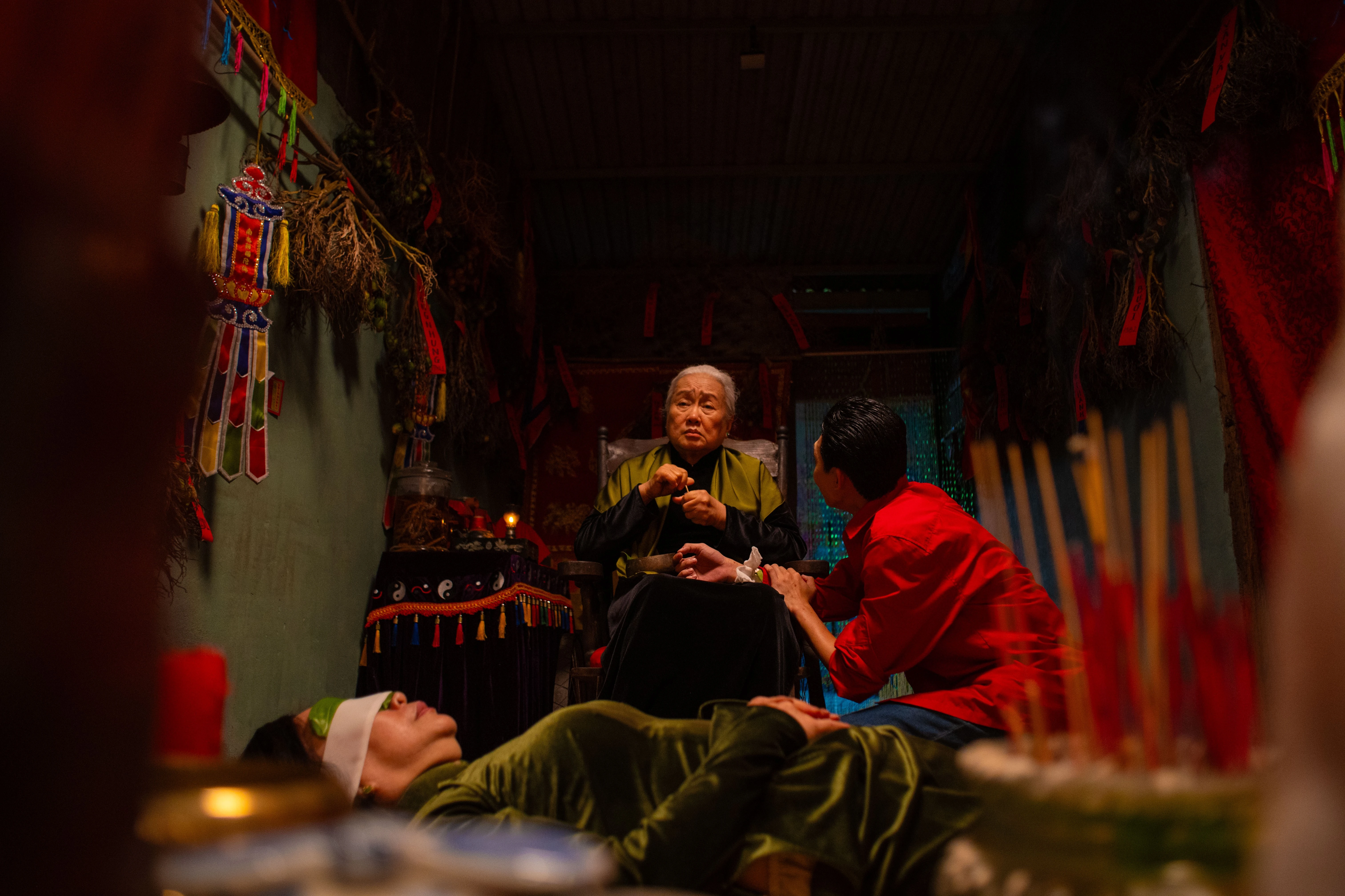 Thai Chiêu Tài: Tác Phẩm Kinh Dị Tâm Lý Việt Ám Ảnh, Đậm Đà Chất Đời Bạn Không Nên Bỏ Lỡ Thai Chiêu Tài: Tác Phẩm Kinh Dị Tâm Lý Việt Ám Ảnh, Đậm Đà Chất Đời Bạn Không Nên Bỏ Lỡ