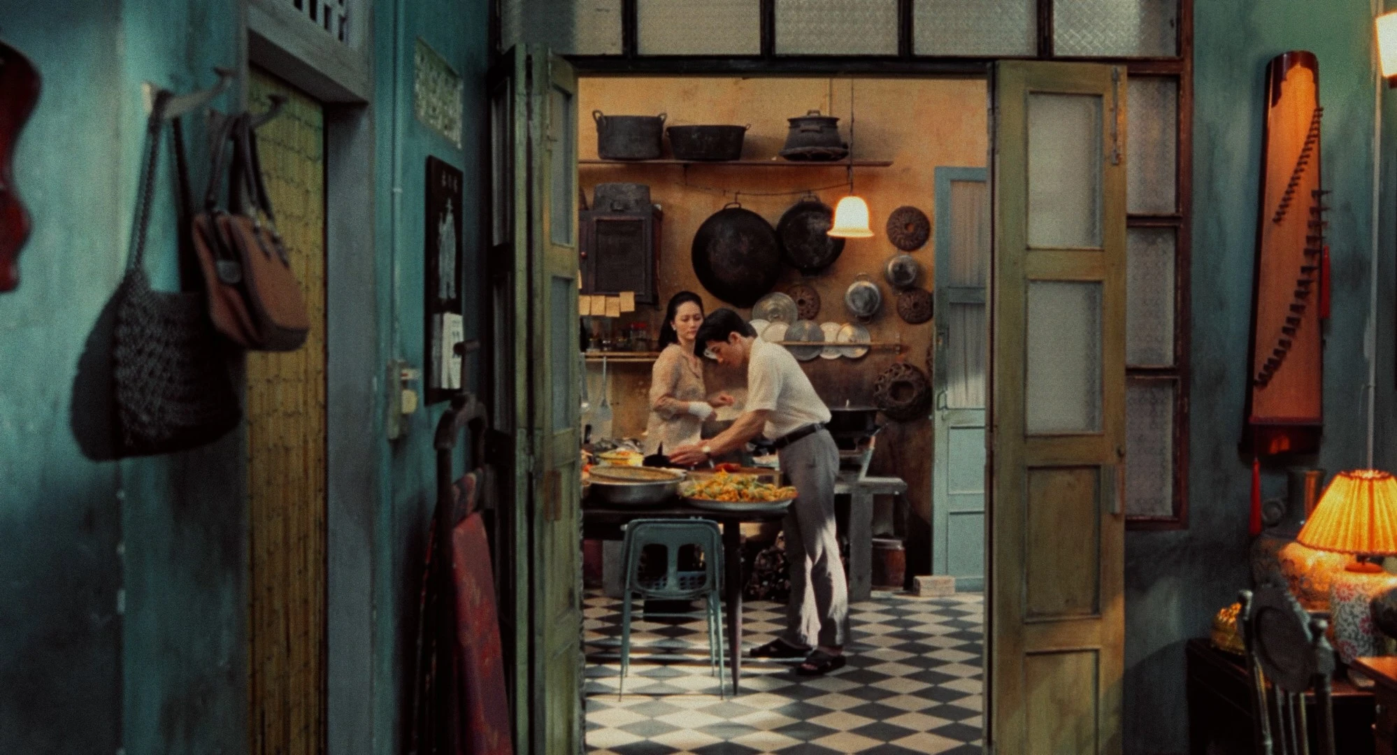 Quán Kỳ Nam: Hồi ức Sài Gòn xưa - Đắm chìm trong bản giao hưởng ký ức và hành trình hàn gắn tâm hồn