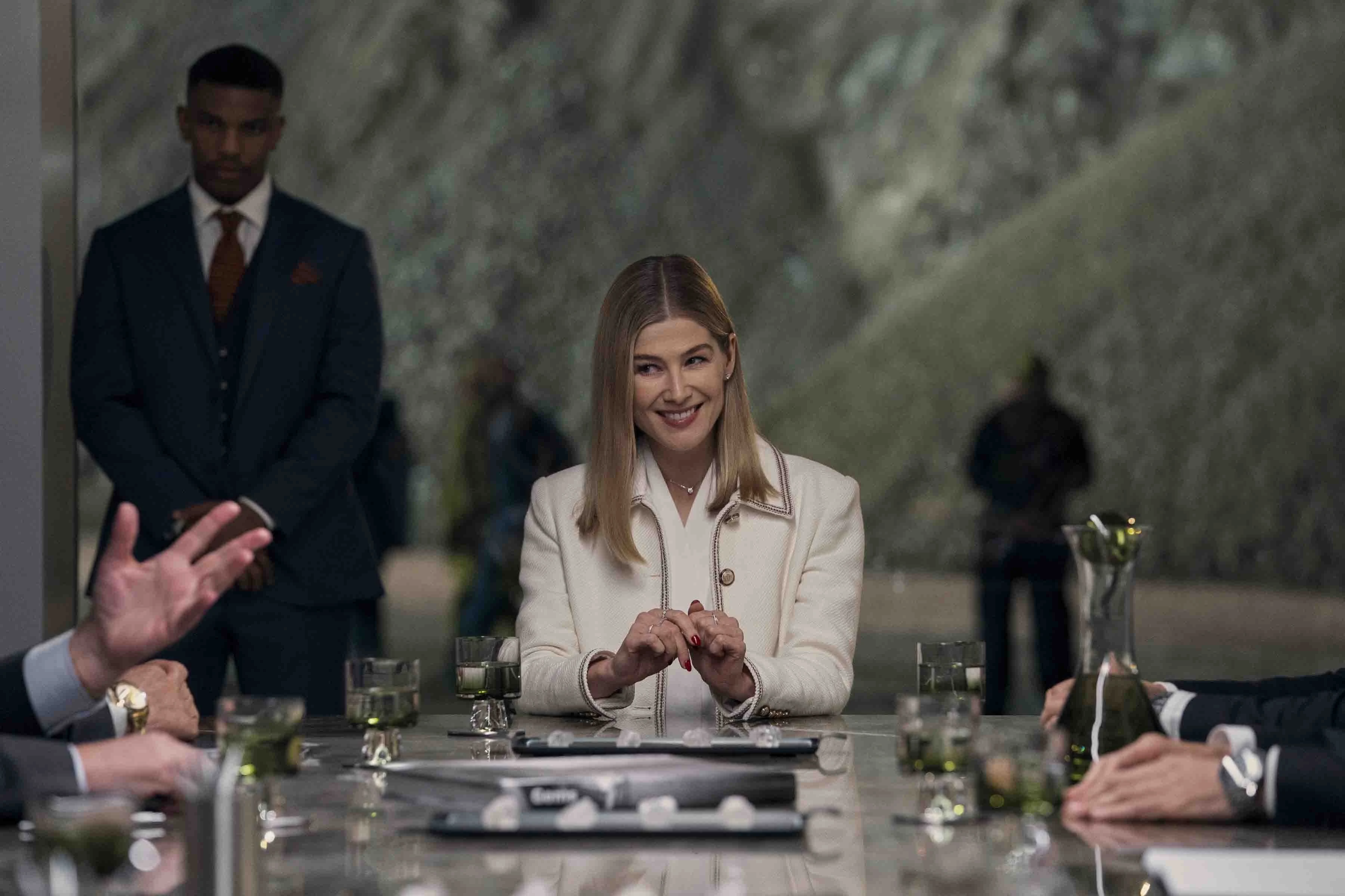 Phi Vụ Thế Kỷ: Thoắt Ẩn Thoắt Hiện - Sân khấu ảo thuật bùng nổ, thế hệ Kỵ Sĩ mới lên ngôi