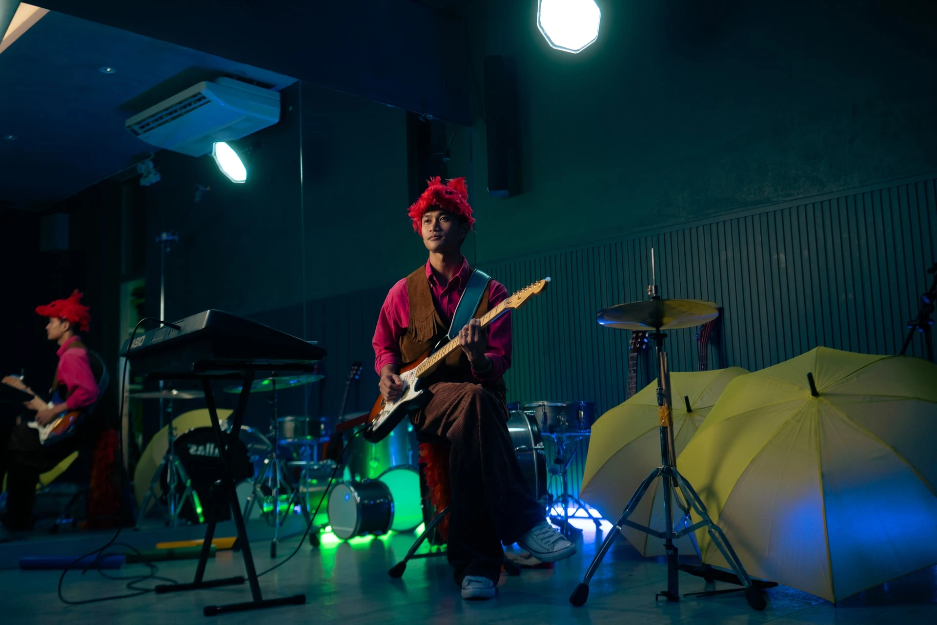 Cảm Ơn Người Đ&atilde; Thức C&ugrave;ng T&ocirc;i: B&ugrave;ng Nổ Cảm X&uacute;c, Visual Chạm Đỉnh - Bộ Phim Nhạc Kịch Việt Xứng Tầm Bom Tấn Tuổi Trẻ