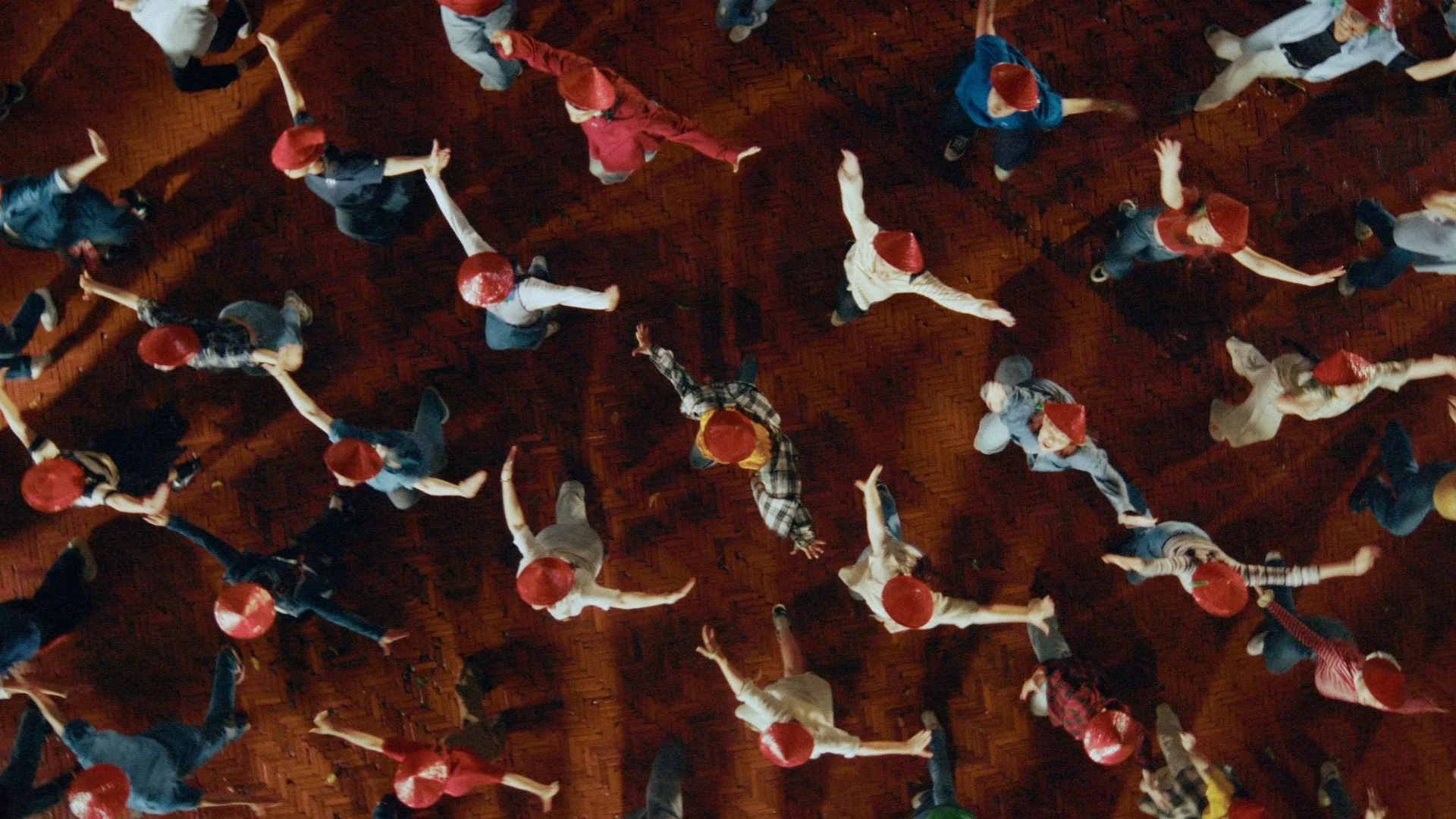 Cảm Ơn Người Đ&atilde; Thức C&ugrave;ng T&ocirc;i: B&ugrave;ng Nổ Cảm X&uacute;c, Visual Chạm Đỉnh - Bộ Phim Nhạc Kịch Việt Xứng Tầm Bom Tấn Tuổi Trẻ