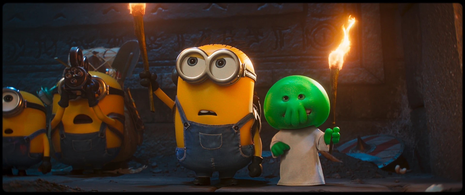 Minions V&agrave; Qu&aacute;i Vật: M&agrave;n t&aacute;i sinh phong c&aacute;ch phim c&acirc;m khiến rạp Việt b&ugrave;ng nổ tiếng cười