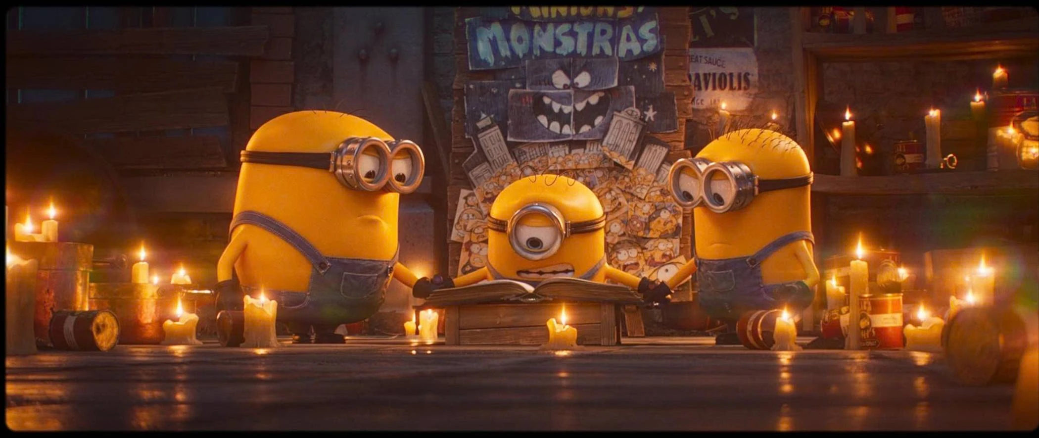 Minions và Quái Vật: Mùa hè bùng nổ cùng nhóc vàng và cuộc phiêu lưu khuấy đảo Hollywood Minions và Quái Vật: Mùa hè bùng nổ cùng nhóc vàng và cuộc phiêu lưu khuấy đảo Hollywood