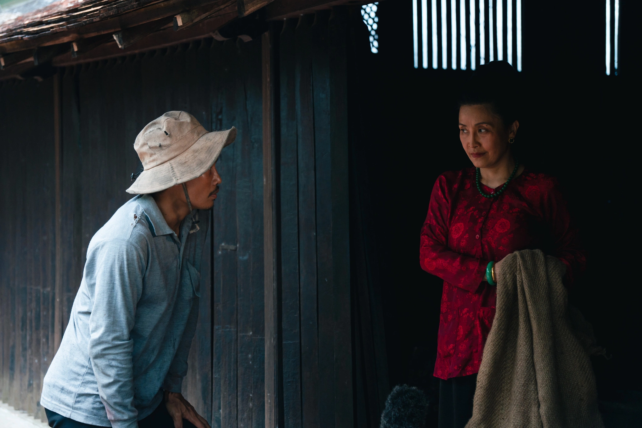 Út Lan 2: đẹp rợn miền sông nước, cảm xúc chưa khóa chặt Út Lan 2: đẹp rợn miền sông nước, cảm xúc chưa khóa chặt