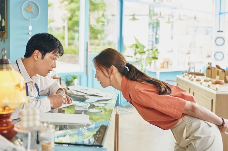 Em Xinh Tinh Quái (Pretty Crazy): Yoona lột xác và sự bùng nổ mới lạ của dòng rom-com Hàn