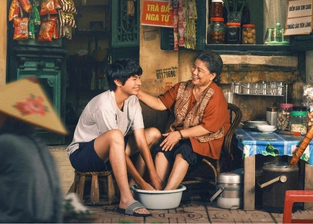 Thế Hệ Kỳ Tích (Bà Đừng Buồn Con): Hành trình khởi nghiệp và tình thân lay động trong điện ảnh Việt